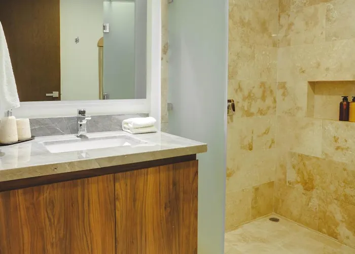 Apartamento Luxury 2br Retreat With Private Pool & *
