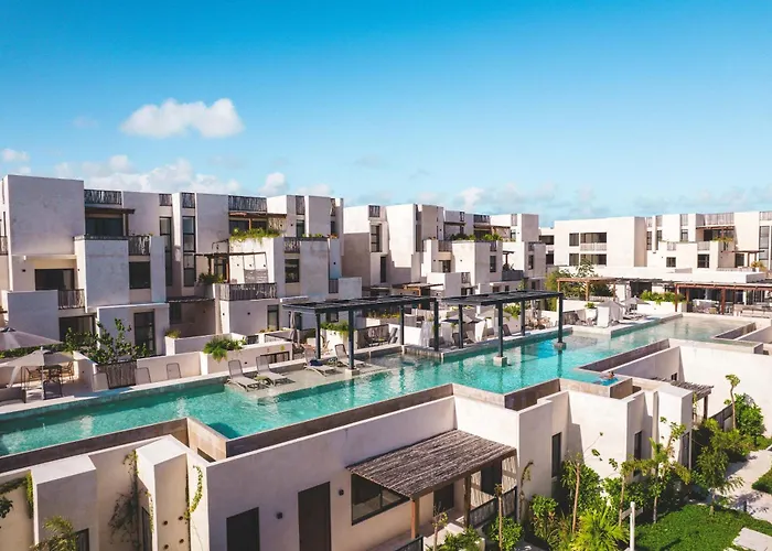 Apartamento Luxury 2br Retreat With Private Pool & *