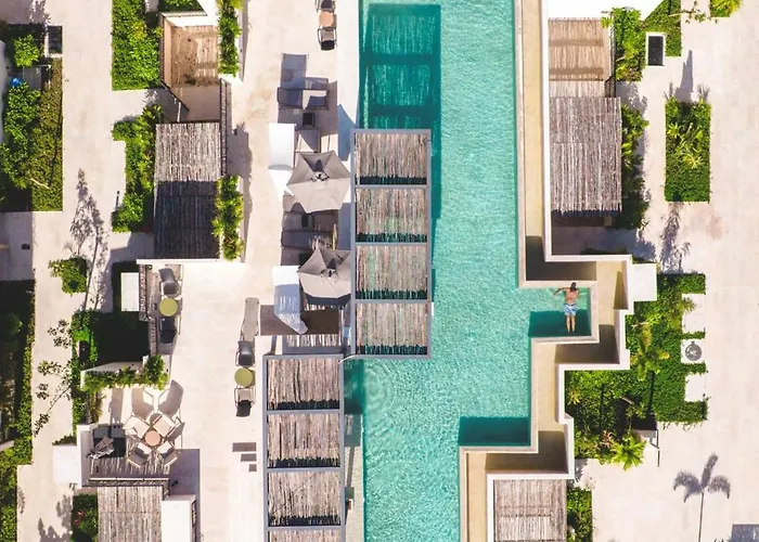Luxury 2br Retreat With Private Pool & Tulum